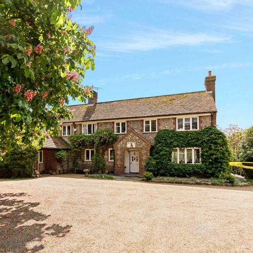 Property News Luxury houses, villas, mansions and estates for sale