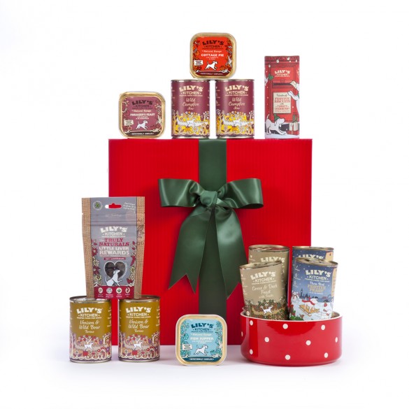 christmas feast box for dogs your four legged friend will be beside themselves sniffing out this box of deliciousness from under the tree - Christmas Presents For Dogs christmas feast box for dogs your four legged friend will be beside themselves sniffing out this box of deliciousness from under the tree - Christmas Presents For Dogs